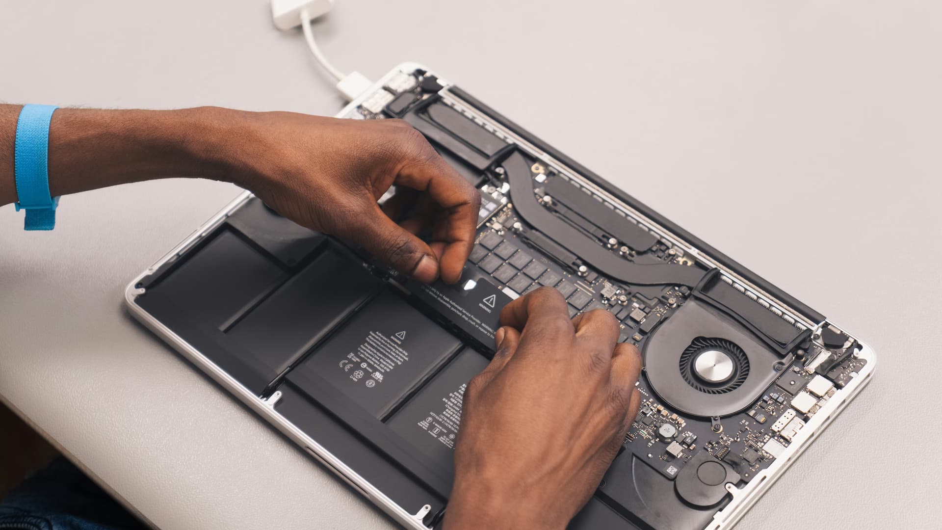 Phone and device repair, Preston