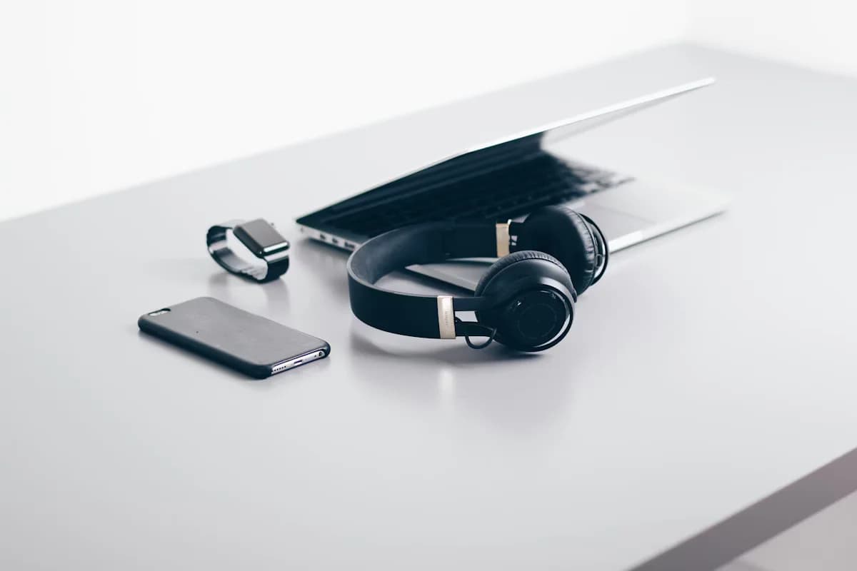 CallCabin phone and device products
